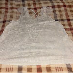 NWOT POL Sleevless Blouse with Lace Detailing